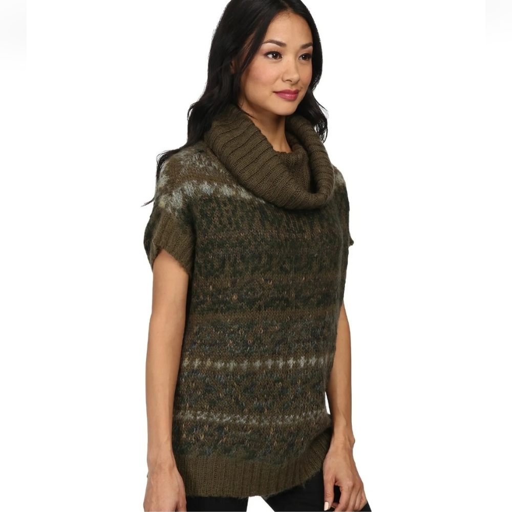 FREE PEOPLE Snow Bunny Fair Isle Sweater Tunic Green S